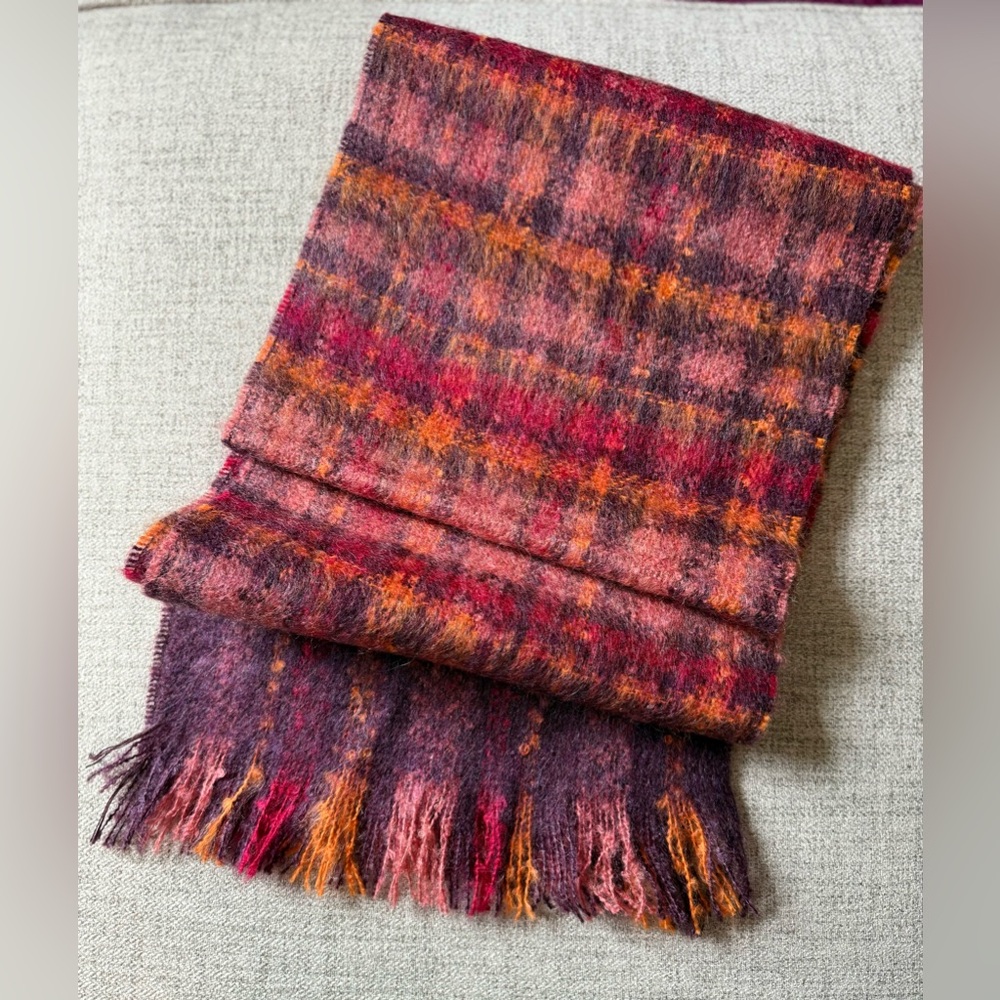 🇫🇷 GUILLAUME DE MONS Made in France Mohair Blend Plaid Fringe Scarf NWOT